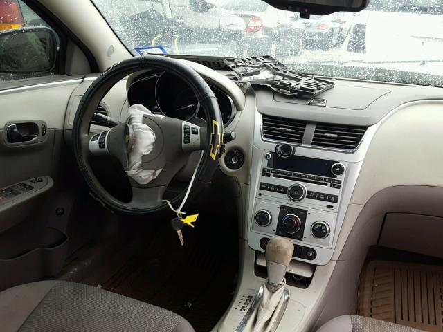 1G1ZC5E13BF102396 - 2011 CHEVROLET MALIBU 1LT შავი ფოტო 9