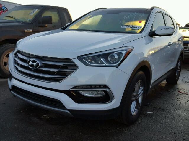 5XYZU3LB4HG481810 - 2017 HYUNDAI SANTA FE S 白色 照片 2