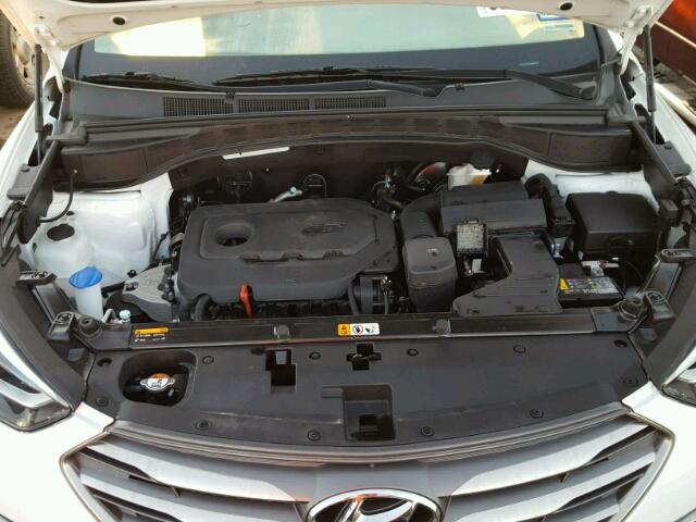 5XYZU3LB4HG481810 - 2017 HYUNDAI SANTA FE S 白色 照片 7
