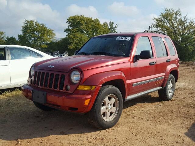 1J4GK48K07W721734 - 2007 JEEP LIBERTY RED photo 2