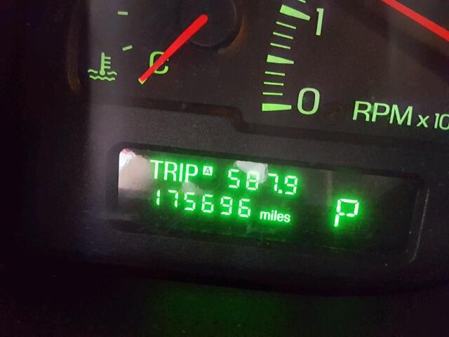 1LNHM87A8YY751280 - 2000 LINCOLN LS ვერცხლისფერი ფოტო 8