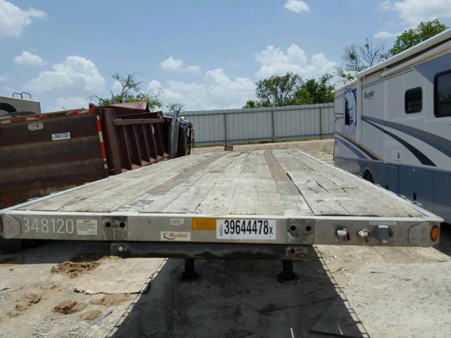 1UYFS2452XA023601 - 1999 UTILITY TRAILER SILVER photo 5