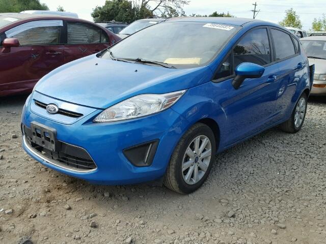 3FADP4EJ4CM146348 - 2012 FORD FIESTA SE BLUE photo 2