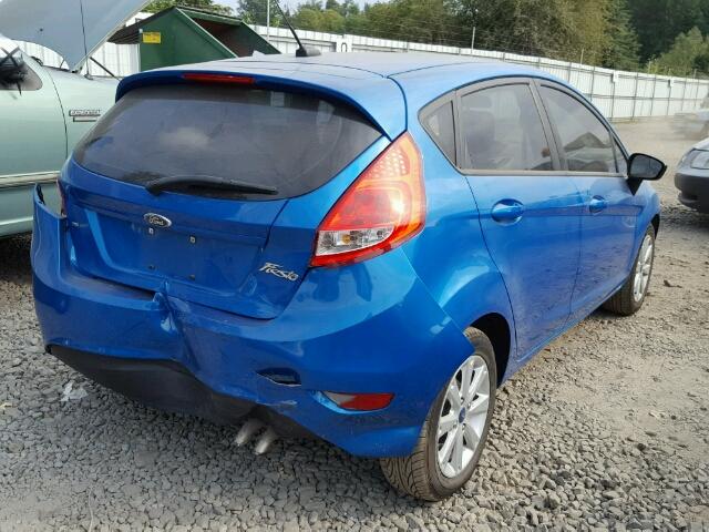 3FADP4EJ4CM146348 - 2012 FORD FIESTA SE BLUE photo 4