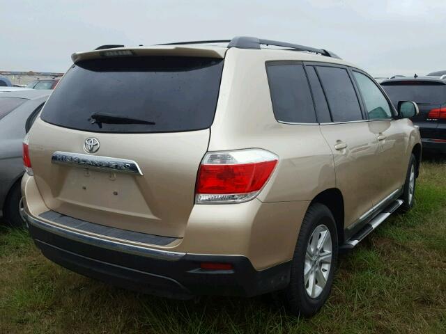 5TDZA3EH3DS033114 - 2013 TOYOTA HIGHLANDER GOLD photo 4