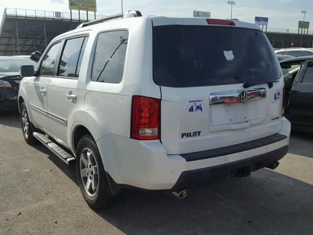 5FNYF3H99BB039549 - 2011 HONDA PILOT TOUR WHITE photo 3