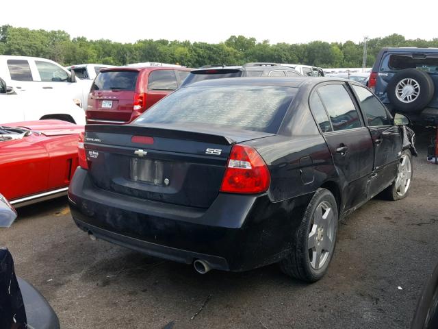 1G1ZW57117F108502 - 2007 CHEVROLET MALIBU SS BLACK photo 4