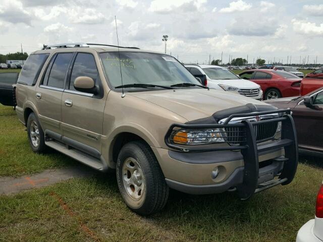 5LMPU28L9WLJ11739 - 1998 LINCOLN NAVIGATOR TAN photo 1