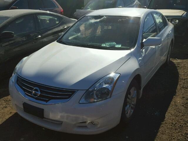 1N4AL2AP6CN572268 - 2012 NISSAN ALTIMA BAS WHITE photo 2