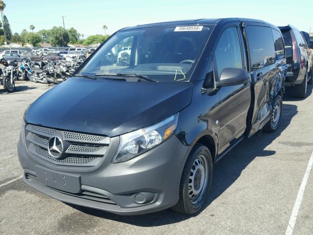 WD4PG2EE0J3342645 - 2018 MERCEDES-BENZ METRIS BLACK photo 2