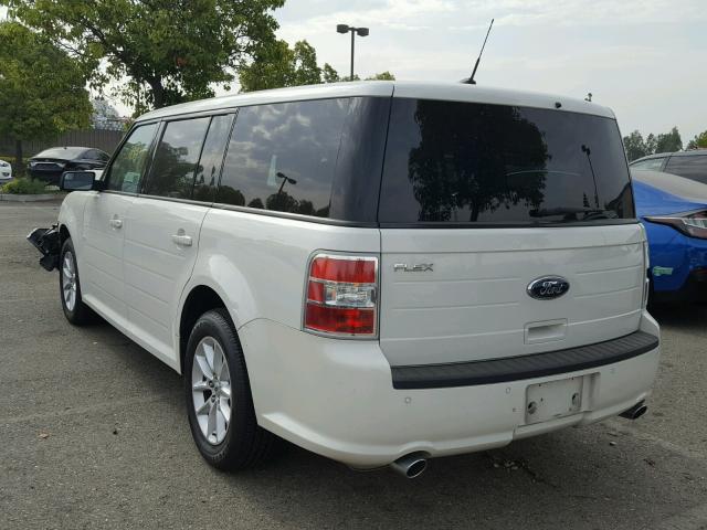 2FMGK5B8XDBD17020 - 2013 FORD FLEX SE WHITE photo 3