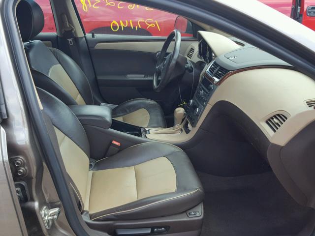 1G1ZG5E71CF169427 - 2012 CHEVROLET MALIBU LTZ 灰色 照片 5