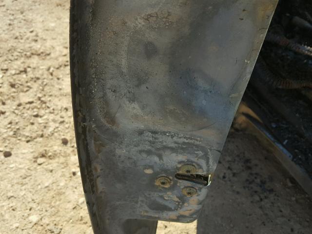 1G2WP52K83F131359 - 2003 PONTIAC GRAND PRIX 烧焦的 照片 10