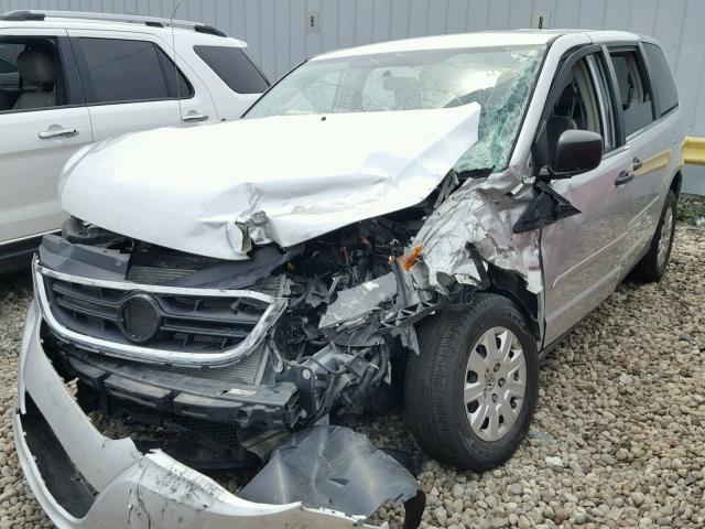 2V4RW4D12AR163648 - 2010 VOLKSWAGEN ROUTAN S ვერცხლისფერი ფოტო 2