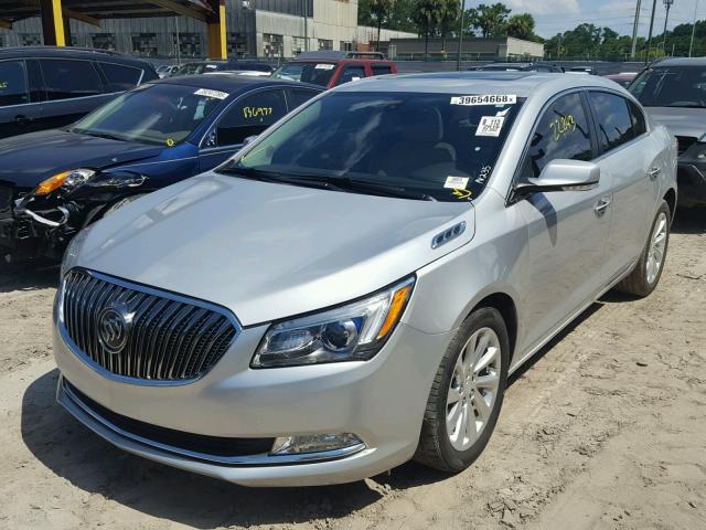 1G4GB5G36GF111029 - 2016 BUICK LACROSSE SILVER photo 2