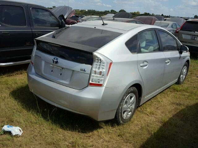 JTDKN3DU7B0258737 - 2011 TOYOTA PRIUS SILVER photo 4