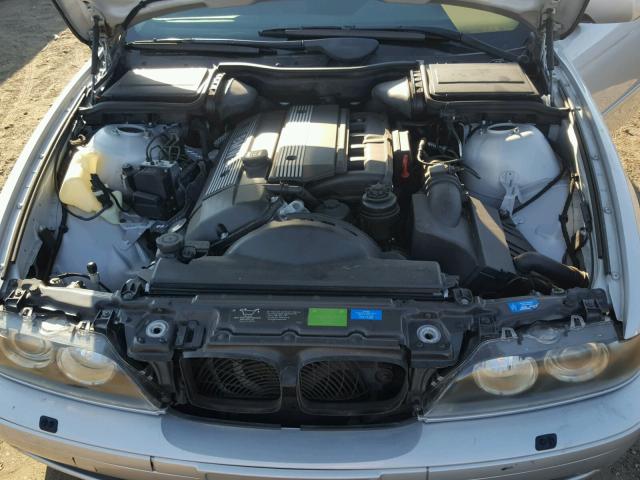 WBADT63452CH99978 - 2002 BMW 530 I AUTO SILVER photo 7