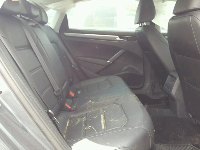 1VWDT7A32HC081276 - 2017 VOLKSWAGEN PASSAT R-L 灰色 照片 6