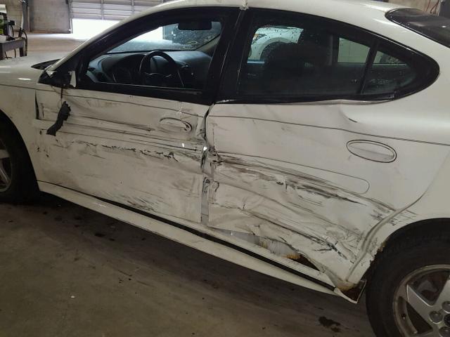 2G2WS522641357438 - 2004 PONTIAC GRAND PRIX Սպիտակ լուսանկար 9