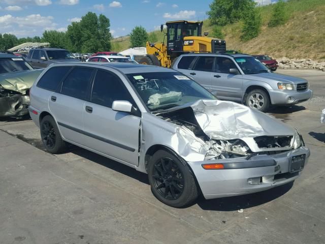 YV1VW29531F720206 - 2001 VOLVO V40 1.9T SILVER photo 1