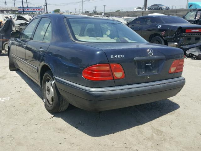 WDBJF72F0VA470123 - 1997 MERCEDES-BENZ E 420 BLUE photo 3