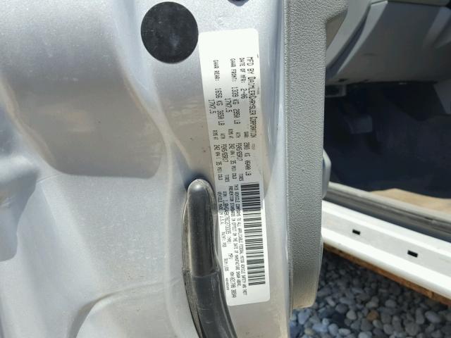 1J8HG48K76C273335 - 2006 JEEP COMMANDER SILVER photo 10