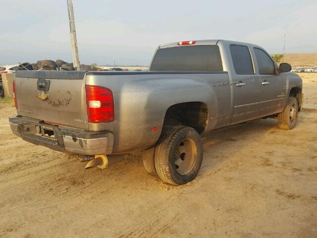 1GCJK73K59F139653 - 2009 CHEVROLET SILVERADO GRAY photo 4