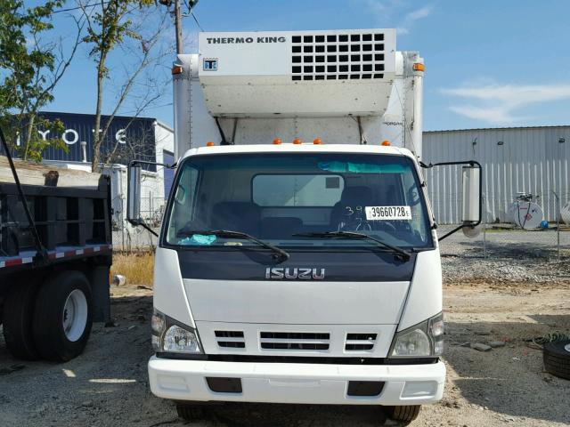 JALE5B16467901828 - 2006 ISUZU NQR WHITE photo 9