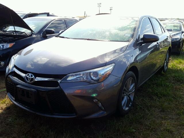 4T1BF1FK9GU232794 - 2016 TOYOTA CAMRY LE ნაცრისფერი ფოტო 2