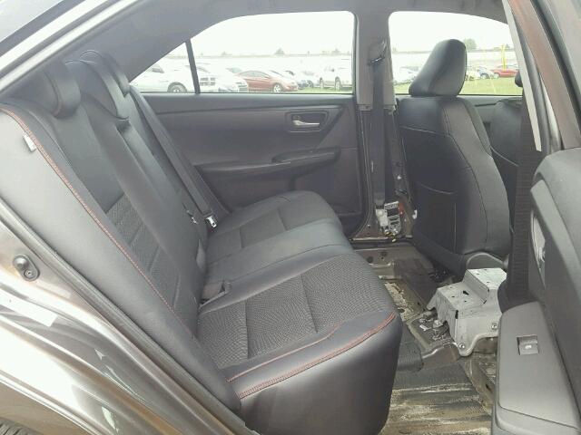 4T1BF1FK9GU232794 - 2016 TOYOTA CAMRY LE ნაცრისფერი ფოტო 6