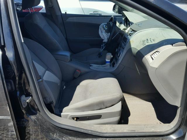 1G1ZB5E11BF201544 - 2011 CHEVROLET MALIBU LS შავი ფოტო 5