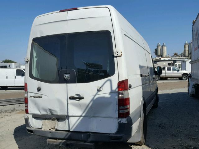 WD0PF145085292487 - 2008 DODGE SPRINTER 3 WHITE photo 4