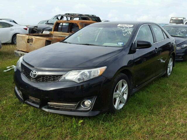 4T1BF1FK8DU206280 - 2013 TOYOTA CAMRY BLACK photo 2