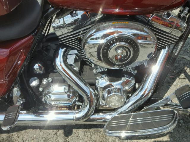 1HD1KB414AB638320 - 2010 HARLEY-DAVIDSON FLHX MAROON photo 7