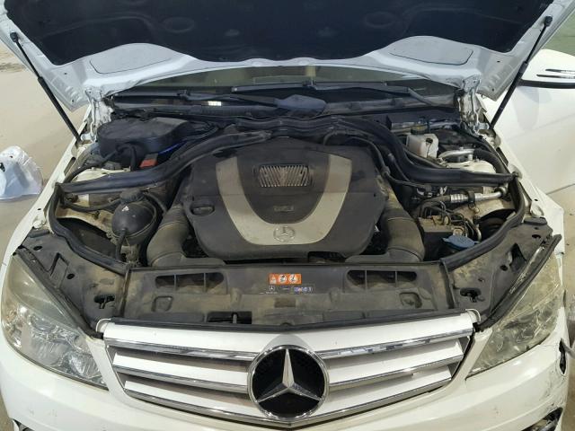 WDDGF5EB9AR101187 - 2010 MERCEDES-BENZ C 300 WHITE photo 7