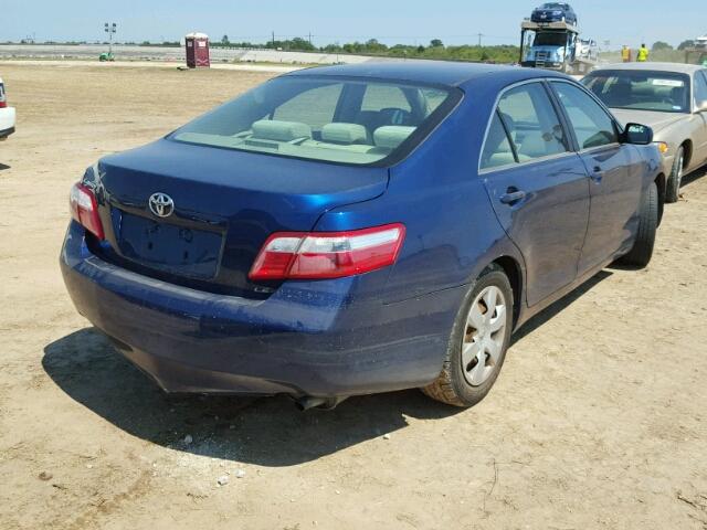 4T4BE46K39R068813 - 2009 TOYOTA CAMRY BLUE photo 4