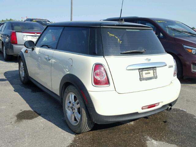 WMWSU3C56BT253568 - 2011 MINI COOPER CREAM photo 3