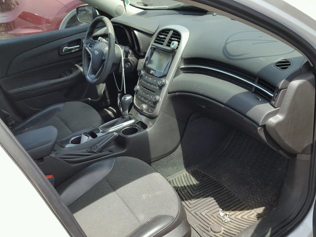 1G11C5SL9EF281535 - 2014 CHEVROLET MALIBU 1LT WHITE photo 5