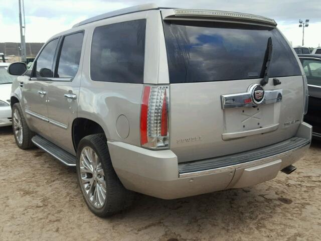 1GYEC63898R213824 - 2008 CADILLAC ESCALADE BEIGE photo 3