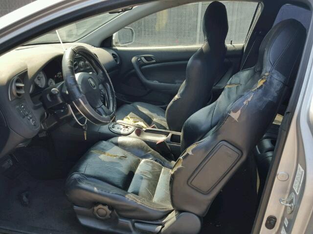 JH4DC54835S009162 - 2005 ACURA RSX SILVER photo 5