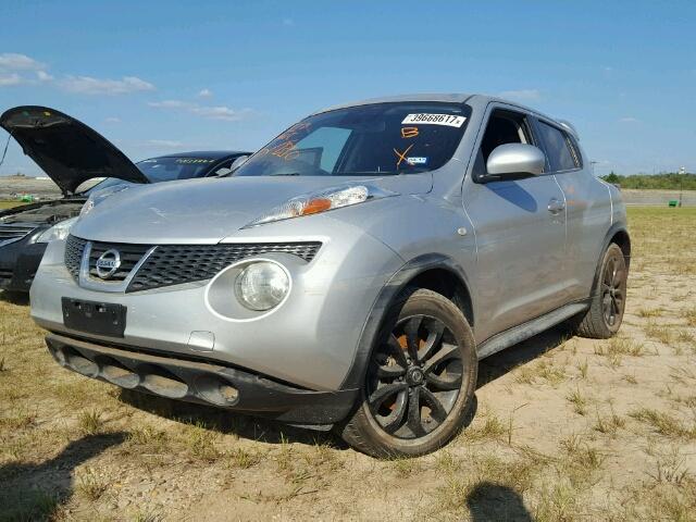 JN8AF5MR1DT208003 - 2013 NISSAN JUKE SILVER photo 2