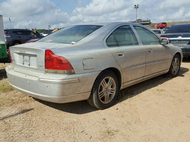 YV1RS592X82688635 - 2008 VOLVO S60 SILVER photo 4