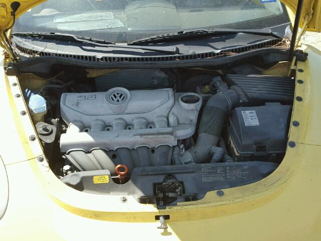 3VWPW31C16M423440 - 2006 VOLKSWAGEN NEW BEETLE YELLOW photo 7