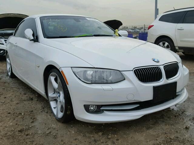 WBADX7C56BE242131 - 2011 BMW 335 WHITE photo 1