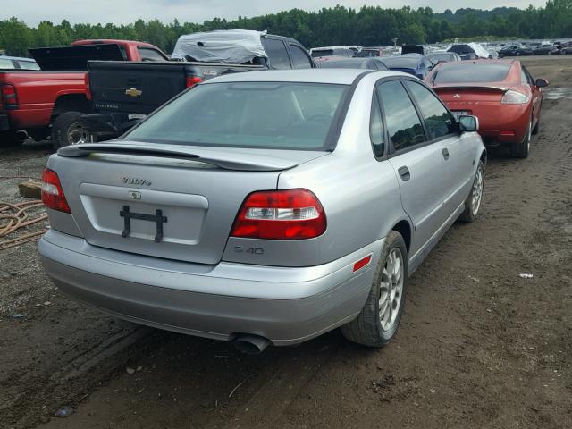 YV1VS27513F980718 - 2003 VOLVO S40 1.9T GRAY photo 4