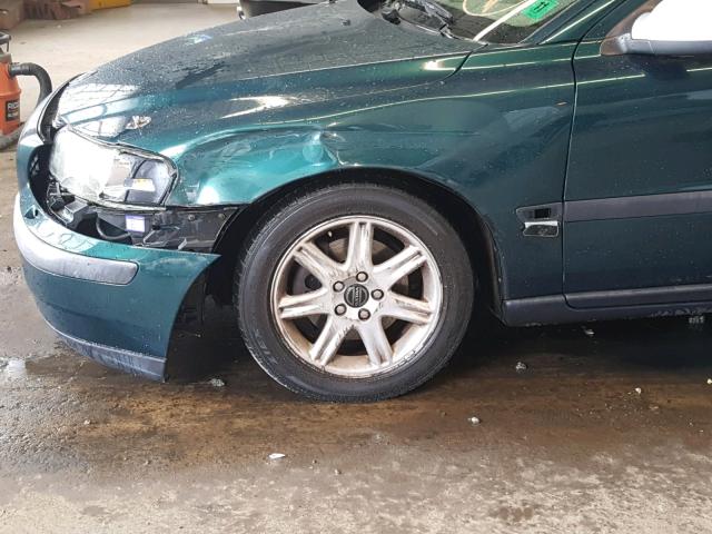YV1RS61R322131622 - 2002 VOLVO S60 Зеленый фото 9