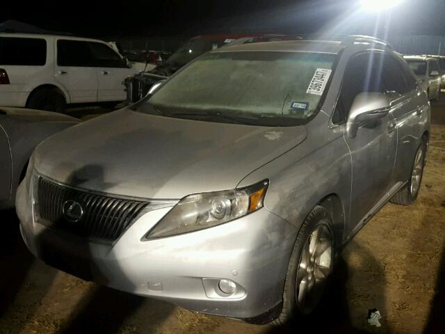 2T2ZK1BA6BC049978 - 2011 LEXUS RX GOLD photo 2