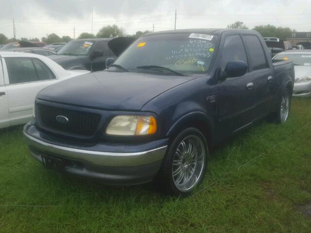 1FTRW07632KB56234 - 2002 FORD F150 BLUE photo 2