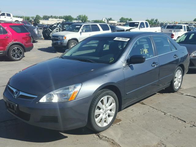 1HGCM66467A032231 - 2007 HONDA ACCORD SE GRAY photo 2