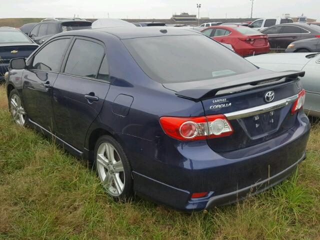 5YFBU4EE1DP114822 - 2013 TOYOTA COROLLA BLUE photo 3